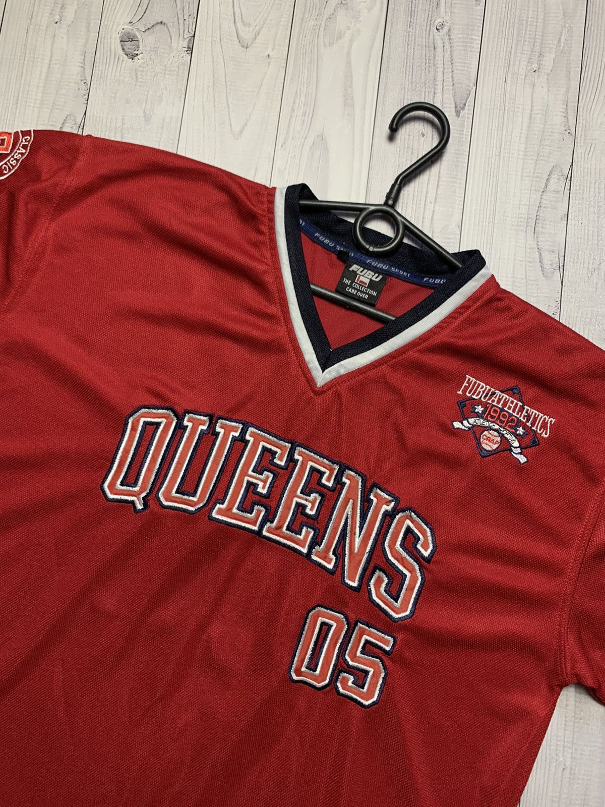 Fubu × Vintage Vintage jersey FUBU Queens size XL red rare Size US XL / EU 56 / 4 - 3 Thumbnail