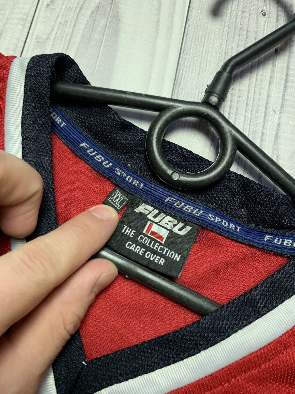 Fubu × Vintage Vintage jersey FUBU Queens size XL red rare Size US XL / EU 56 / 4 - 4 Thumbnail
