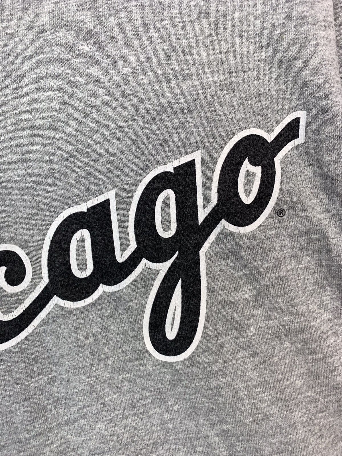 Adidas Vintage Adidas Chicago T Shirt Size US L / EU 52-54 / 3 - 6 Thumbnail