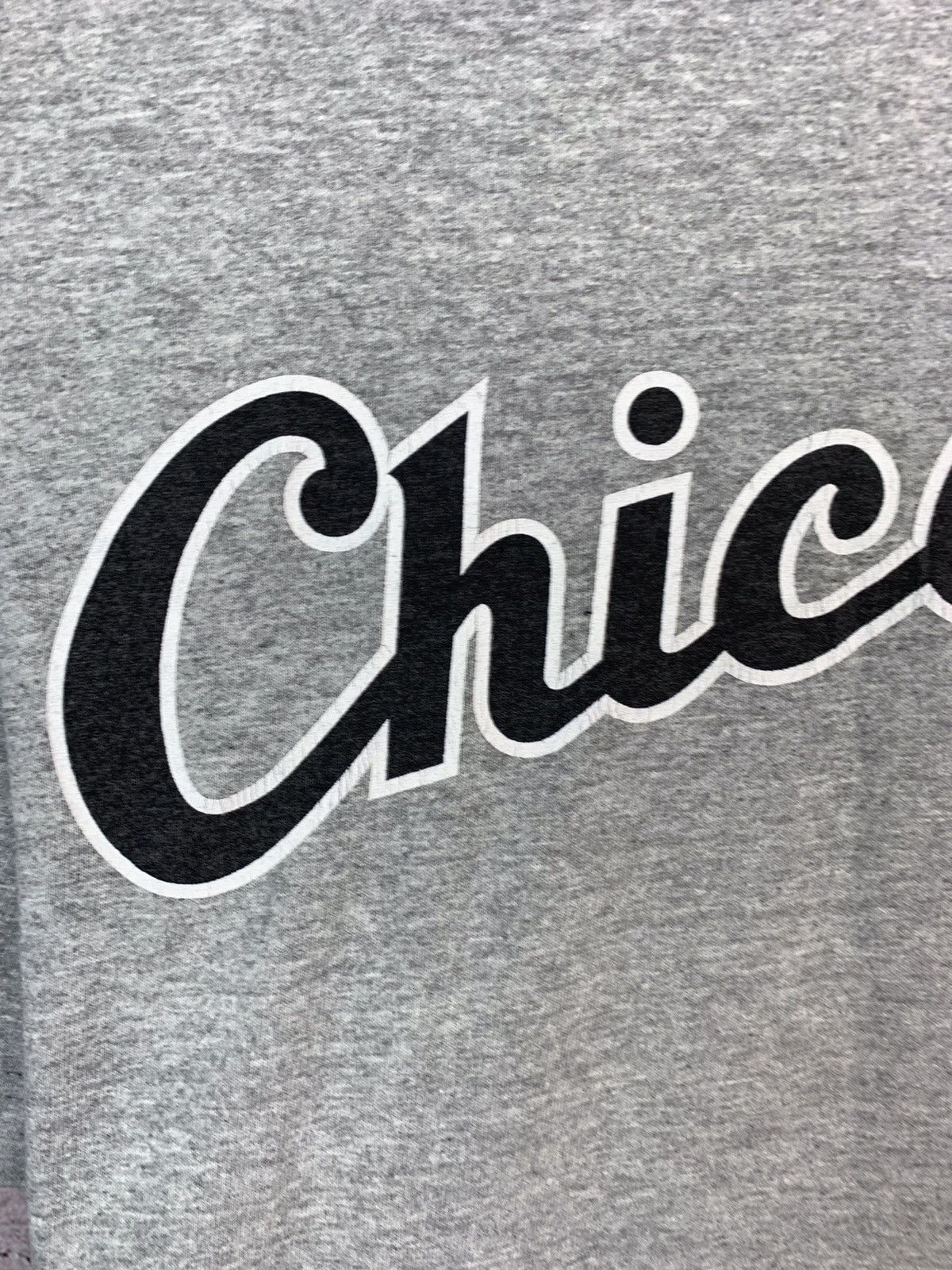 Adidas Vintage Adidas Chicago T Shirt Size US L / EU 52-54 / 3 - 7 Thumbnail