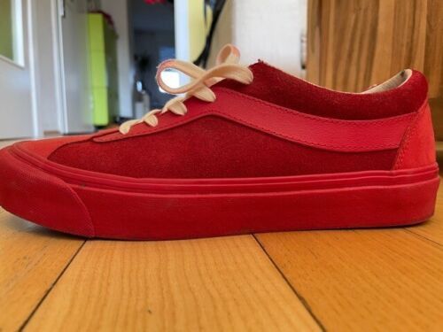 Vans Vans Vault UA Bold Ni LX, red, size 42 (UK8) Size US 9 / EU 42 - 1 Thumbnail