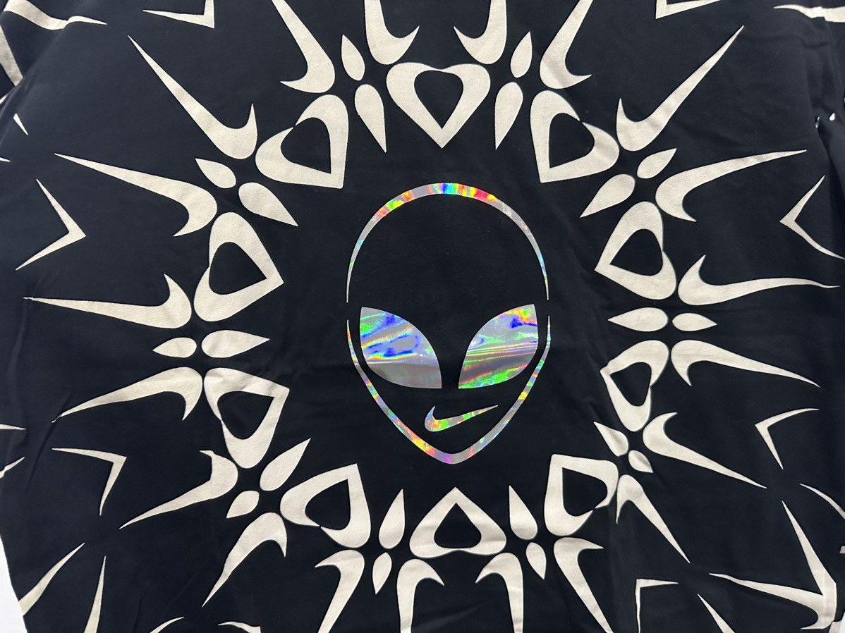 Alien - “The swoosh is out there” - Festival Print