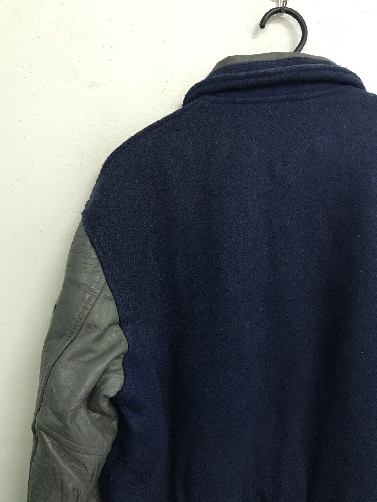 Japanese Brand Vtg Catch Ball Sportwear Genuine Flynntan Varsity Jacket Size US L / EU 52-54 / 3 - 8 Thumbnail