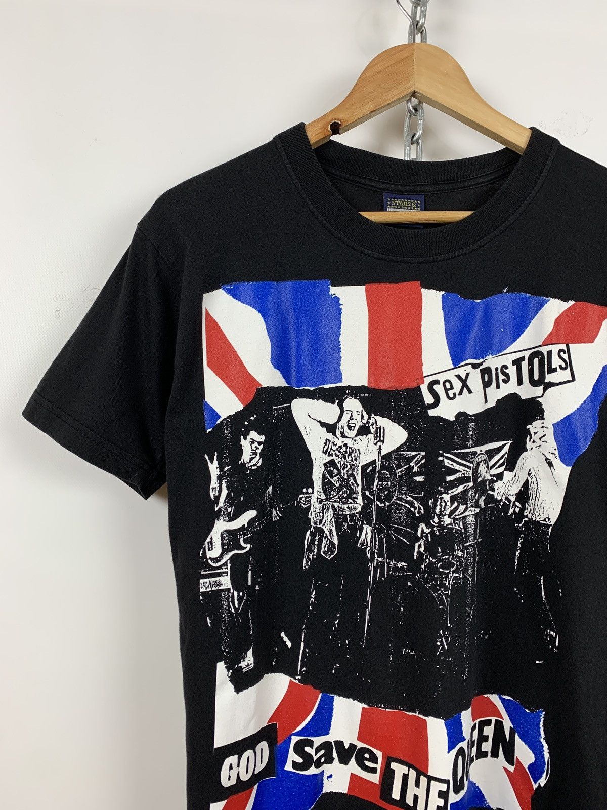 Band Tees Vintage Sex Pistols God Save The Queen Band T-Shirt Size US S / EU 44-46 / 1 - 2 Thumbnail