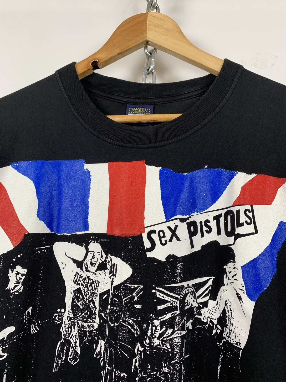 Band Tees Vintage Sex Pistols God Save The Queen Band T-Shirt Size US S / EU 44-46 / 1 - 8 Thumbnail