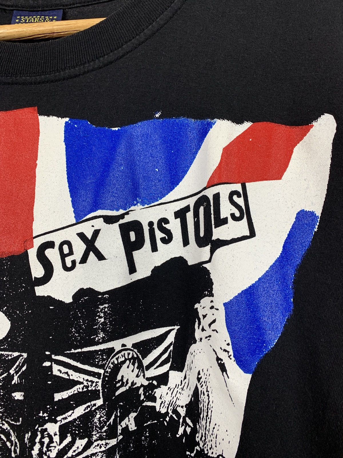Band Tees Vintage Sex Pistols God Save The Queen Band T-Shirt Size US S / EU 44-46 / 1 - 9 Thumbnail