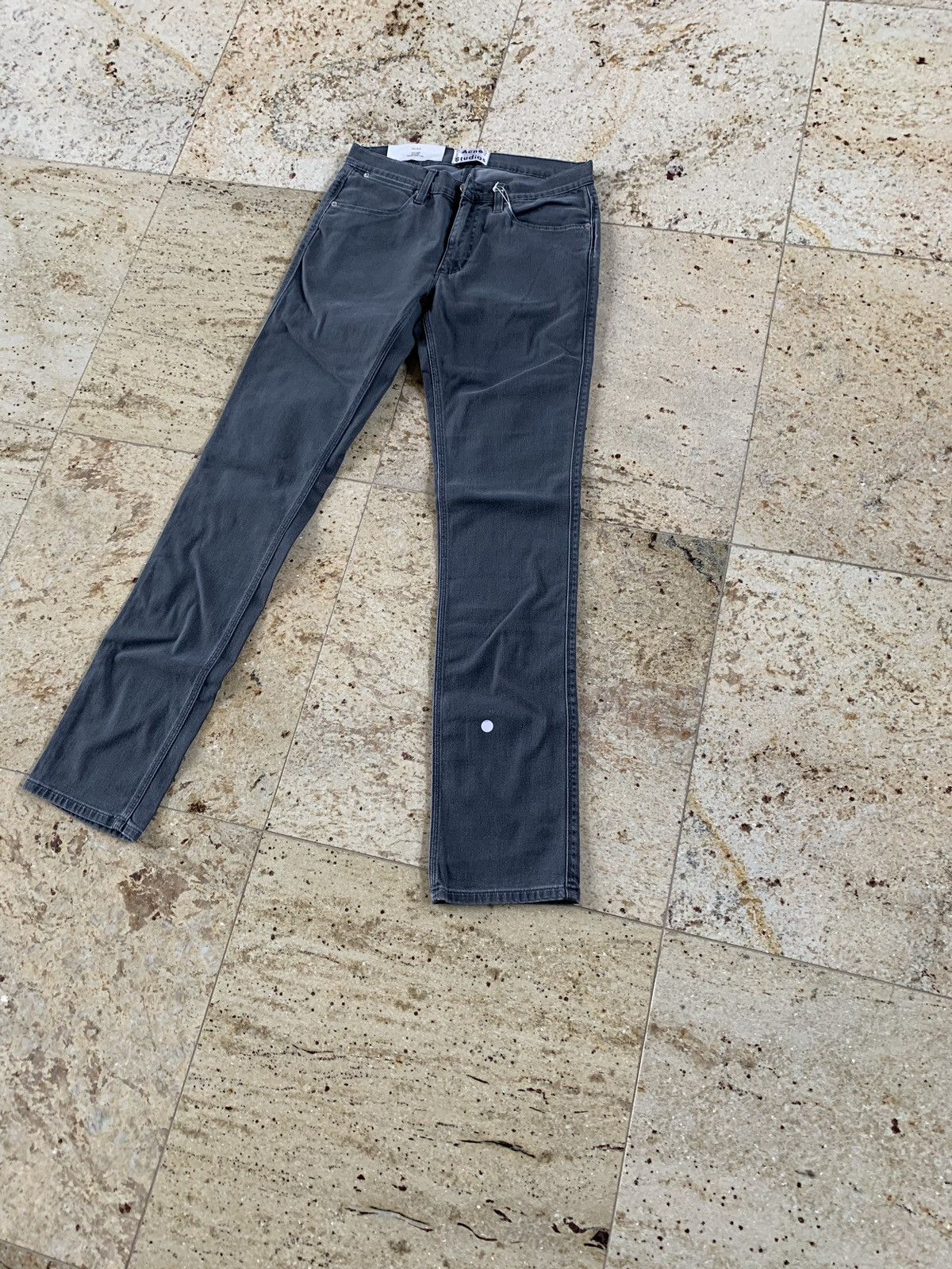 Acne Studios 29 x 32 Max Denim in Darko Grey Size US 30 / EU 46 - 4 Thumbnail