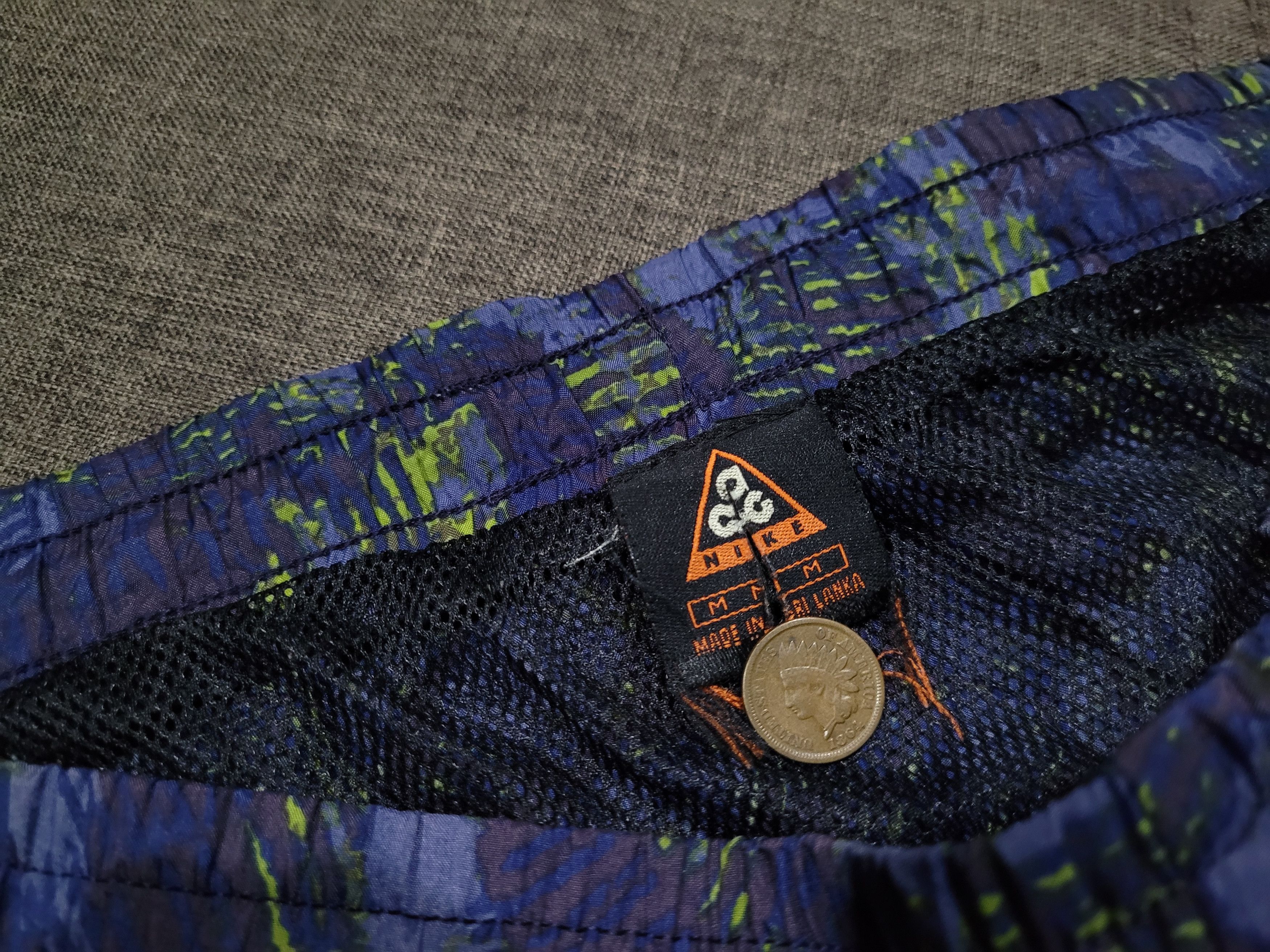 Nike ACG vintage shorts Nike ACG geometric abstract for swim Size US 32 / EU 48 - 3 Thumbnail