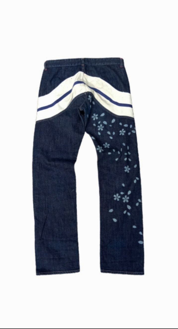 Art Comes First JAPANESE ART SAKURA FLOWERS TRADITIONAL GEMSTONE DENIM Size US 33 - 1 Thumbnail