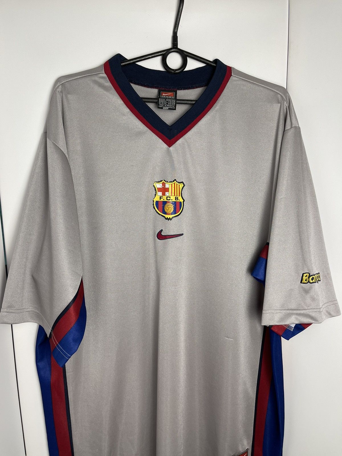 Vintage Vintage jersey Tee Nike F.C. Barcelona football Size US XL / EU 56 / 4 - 2 Thumbnail