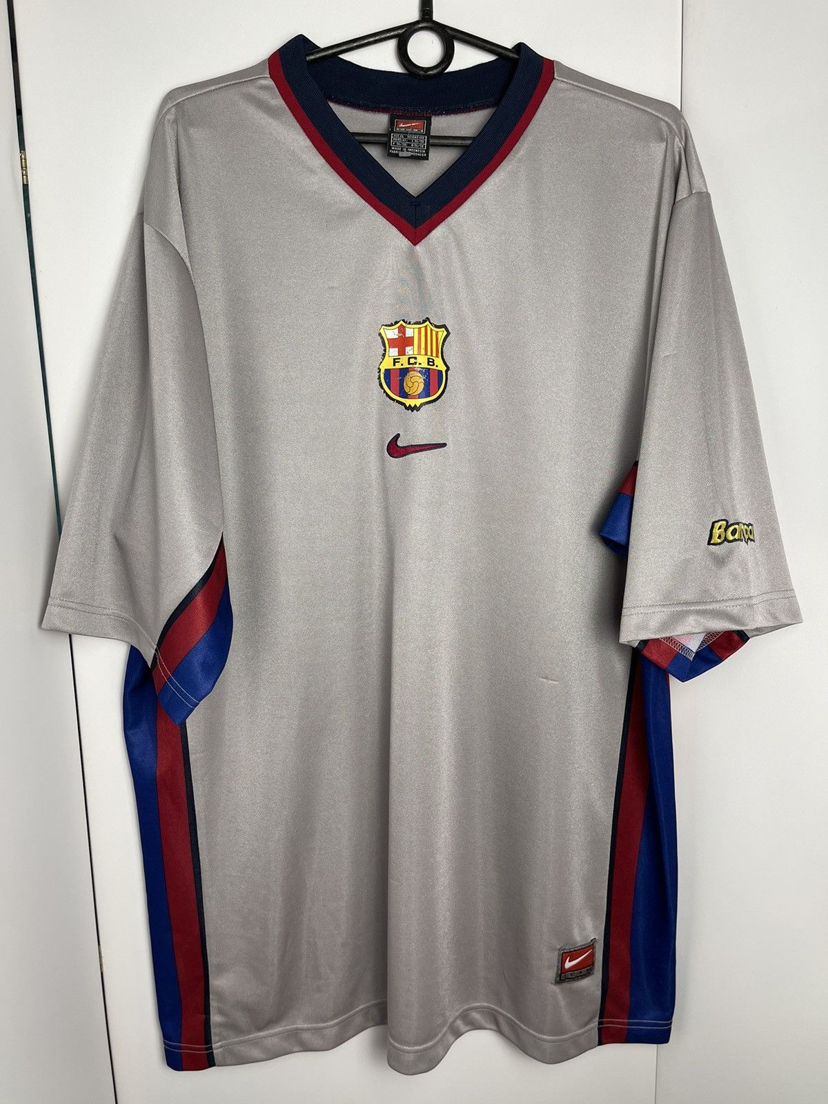Vintage Vintage jersey Tee Nike F.C. Barcelona football Size US XL / EU 56 / 4 - 1 Thumbnail