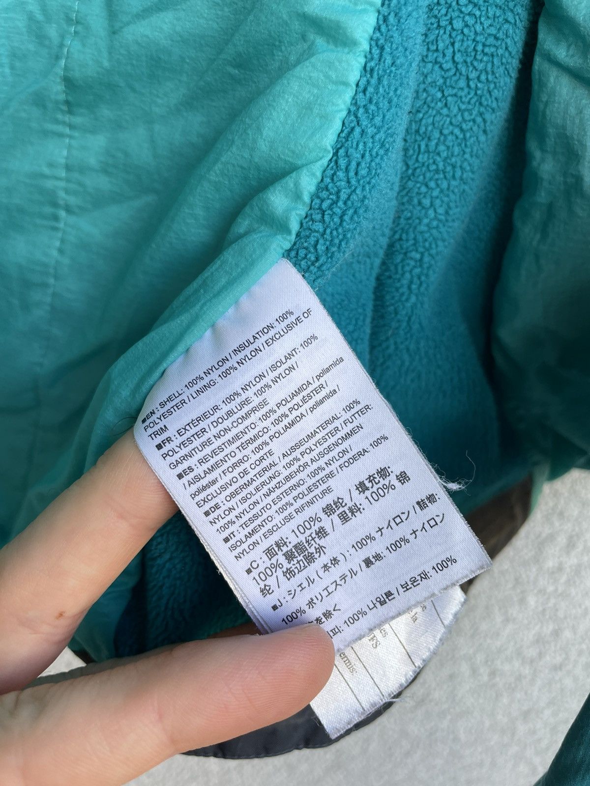 Arc'teryx Arc’Teryx ATOM LT Jacket Womens S Outdoor Hype Streetwear Size S / US 4 / IT 40 - 8 Thumbnail