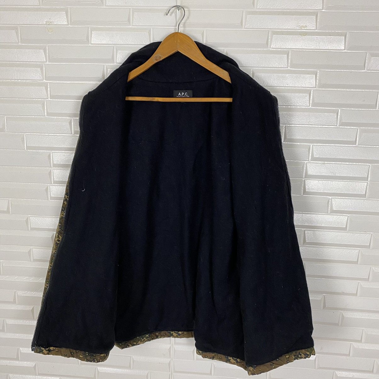 A.P.C. 💥RARE!! A.P.C CAMO CHIP MILITARY STYLE WAX JACKET Size US M / EU 48-50 / 2 - 12 Thumbnail