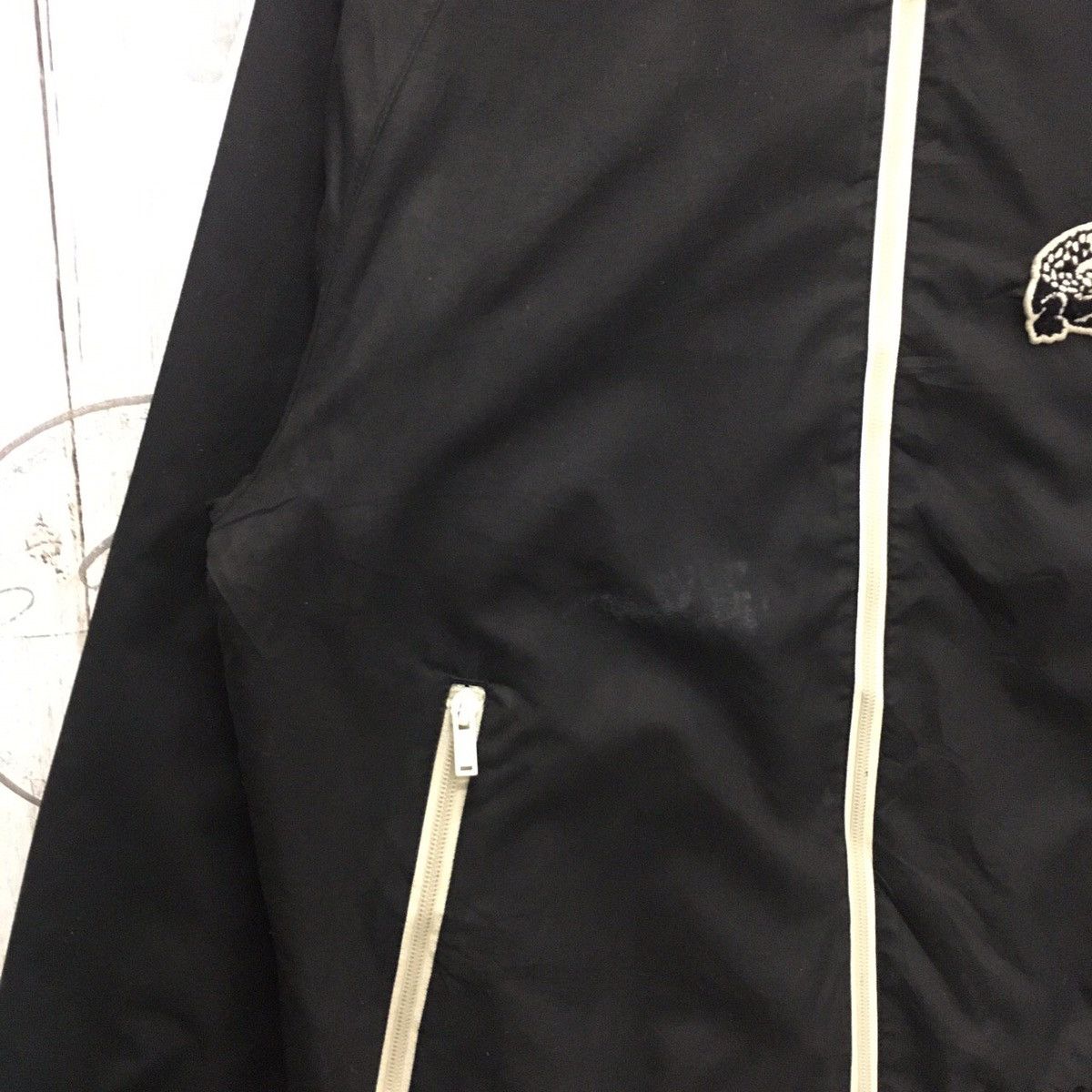 Lacoste 🔥LACOSTE LIVE!! Jacket zipper big logo Size US M / EU 48-50 / 2 - 9 Thumbnail