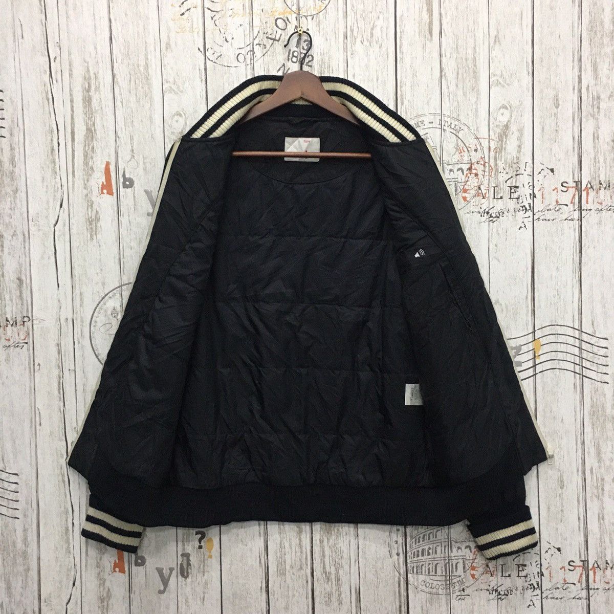 Lacoste 🔥LACOSTE LIVE!! Jacket zipper big logo Size US M / EU 48-50 / 2 - 17 Thumbnail