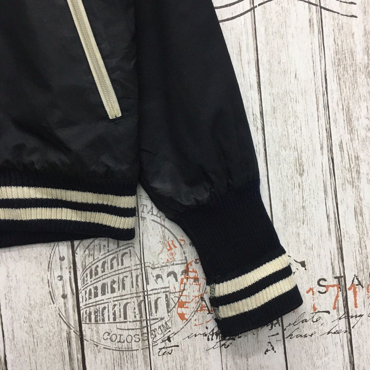 Lacoste 🔥LACOSTE LIVE!! Jacket zipper big logo Size US M / EU 48-50 / 2 - 11 Thumbnail