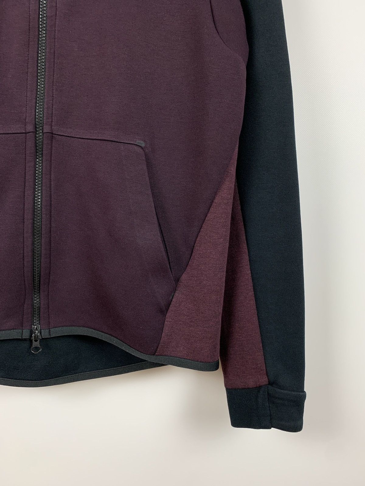 Nike Nike Tech Fleece Black/Burgundy Zip Up Hoodie Size US S / EU 44-46 / 1 - 8 Thumbnail
