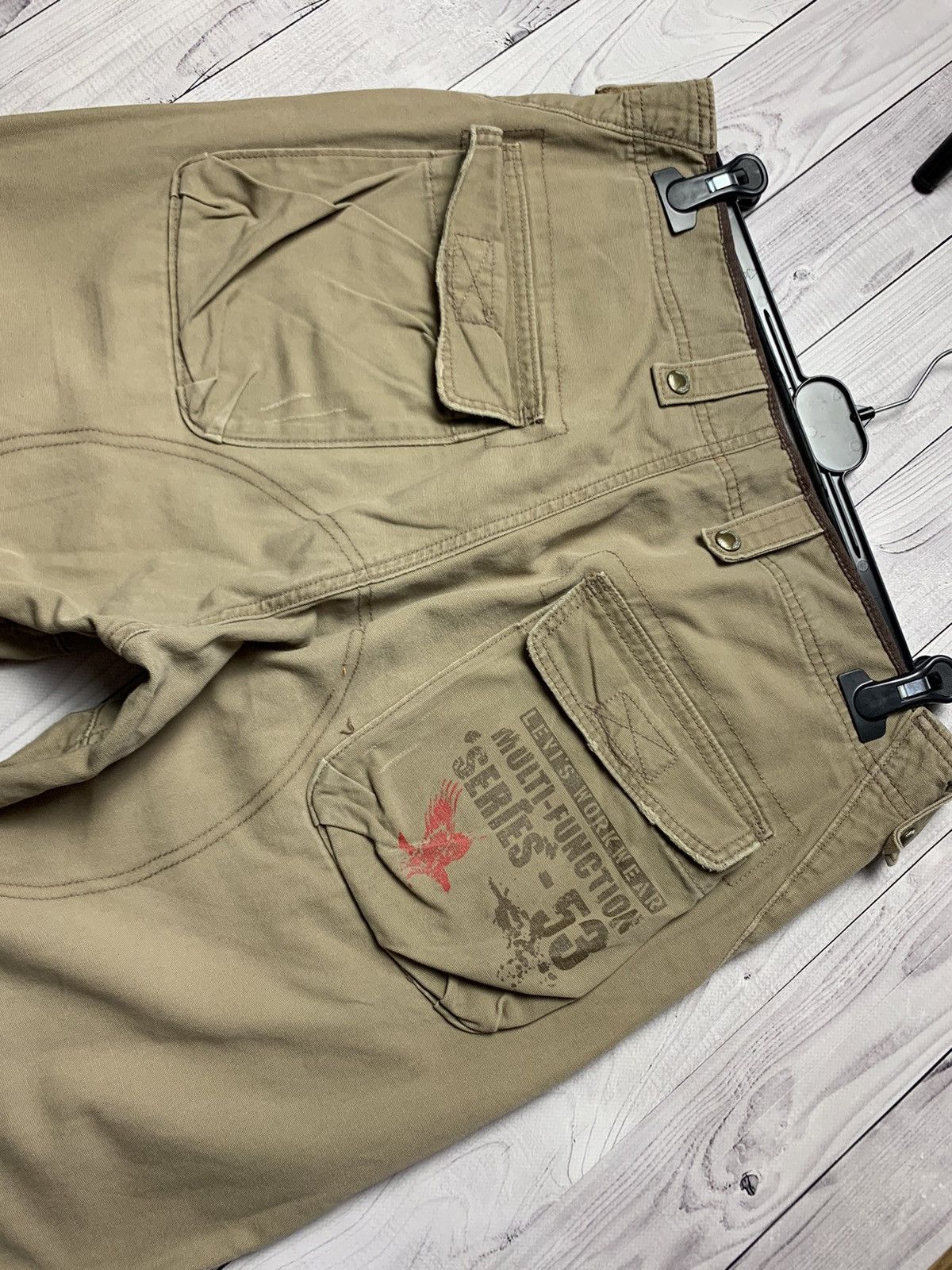 Levi's Vintage Levis Cargo pants multi Pocket rare size 34 Size US 34 / EU 50 - 9 Thumbnail