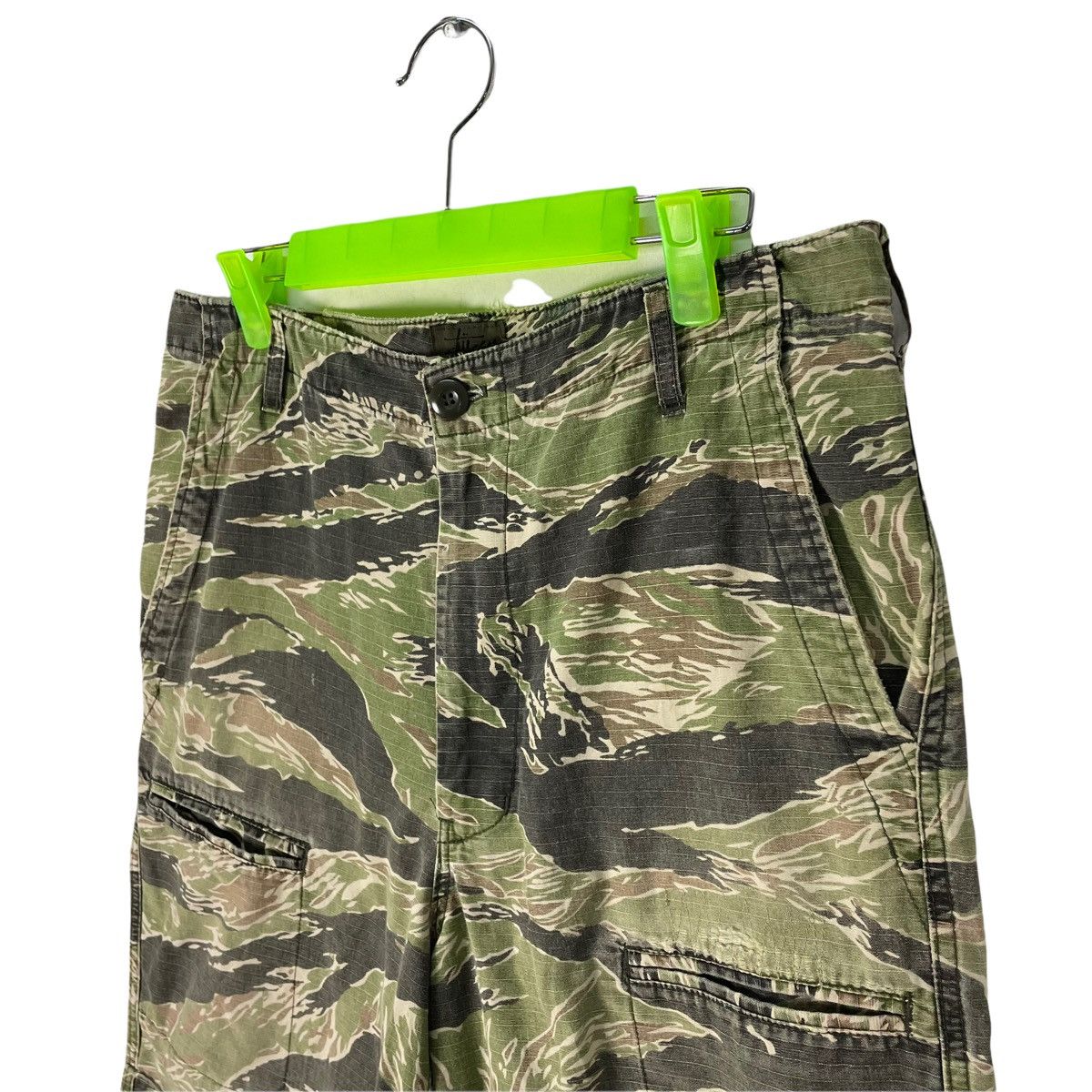 Stussy 🌟STUSSY Tiger Striped Short Pants Size US 32 / EU 48 - 6 Thumbnail