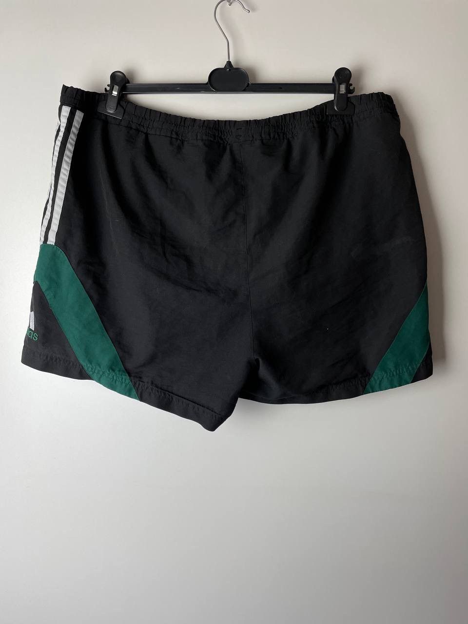 Vintage Adidas vintage shorts size XL Size US 34 / EU 50 - 2 Thumbnail