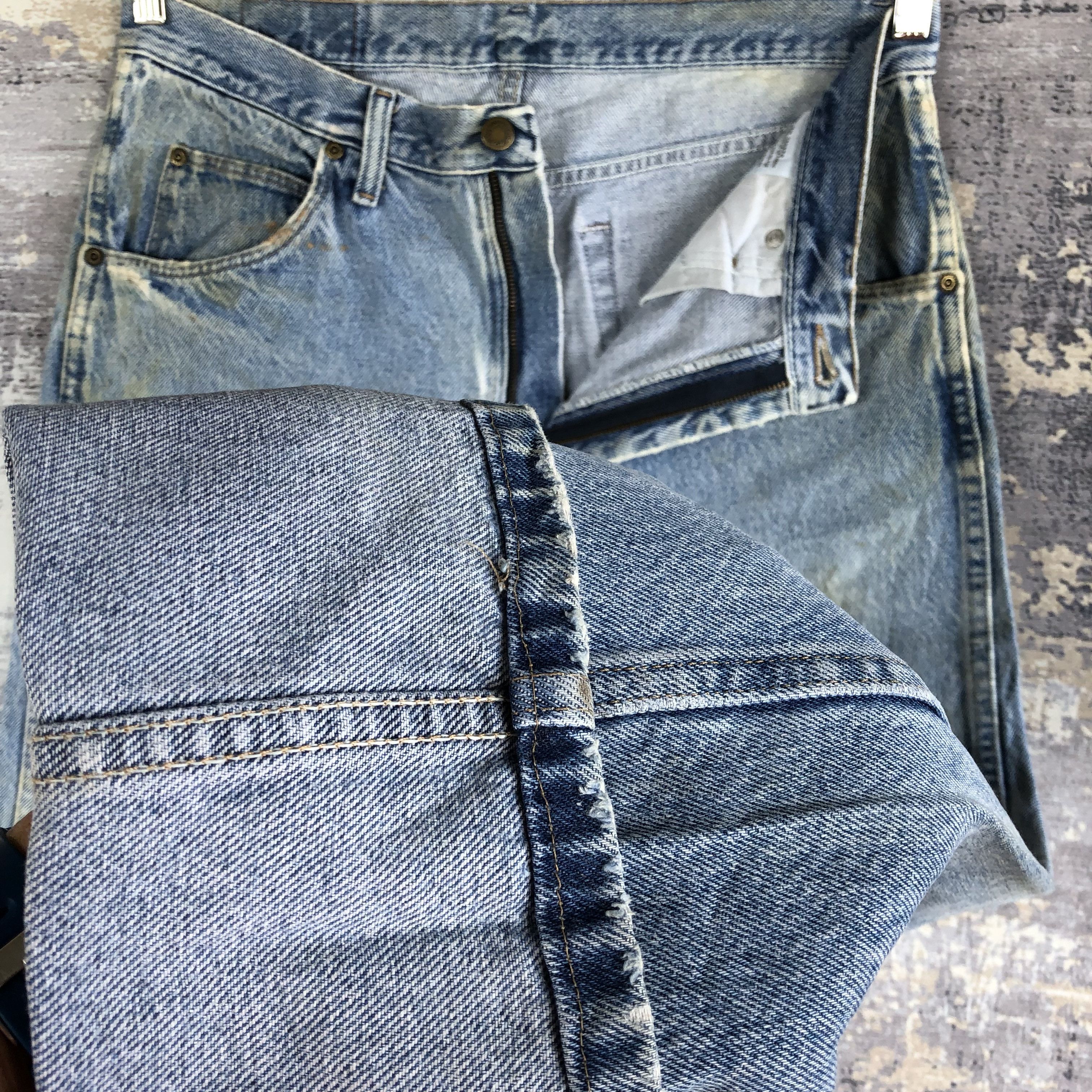 Vintage Vintage Dirty Wrangler Faded Jeans Distressed Wrangler Denim Size US 32 / EU 48 - 8 Thumbnail