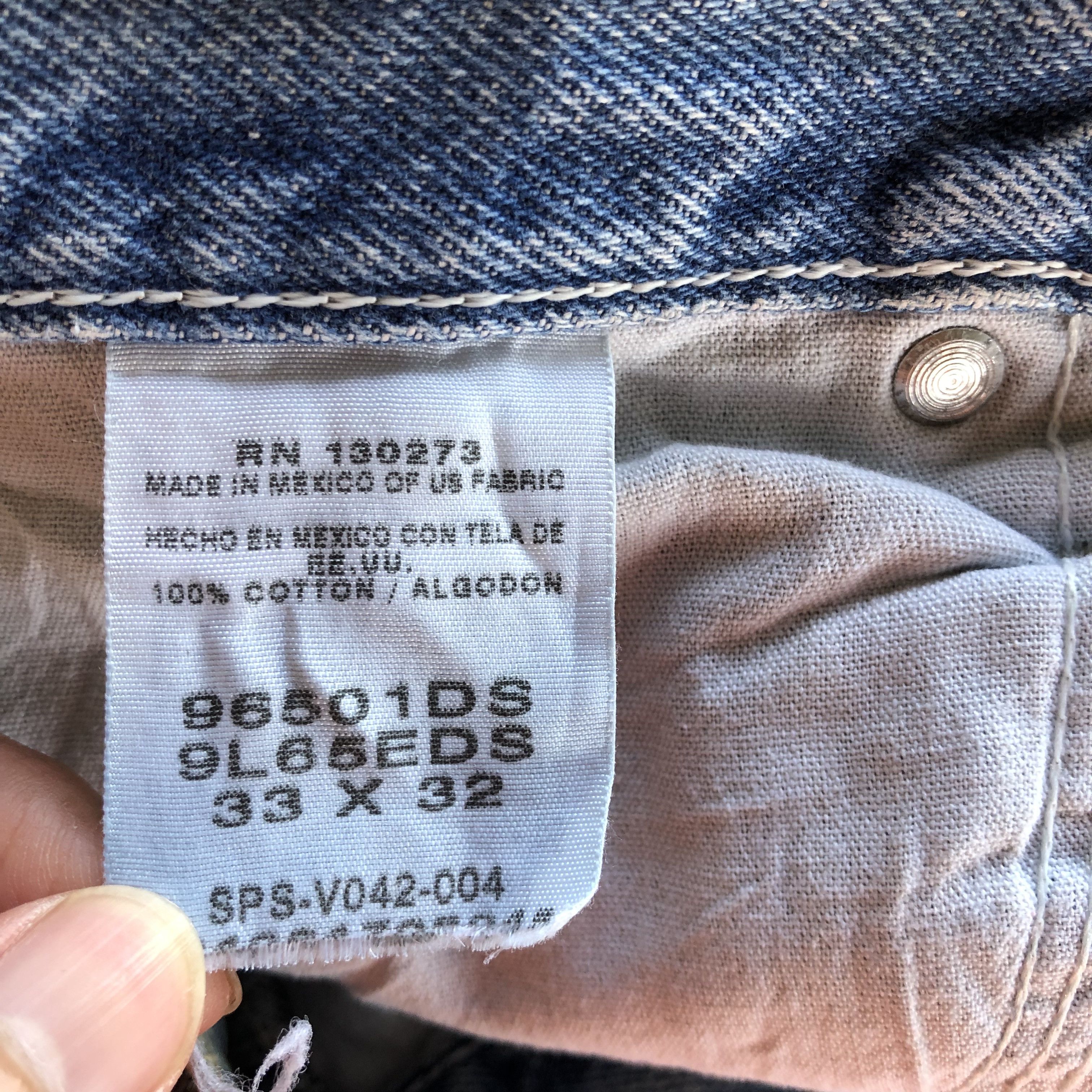 Vintage Vintage Dirty Wrangler Faded Jeans Distressed Wrangler Denim Size US 32 / EU 48 - 9 Thumbnail