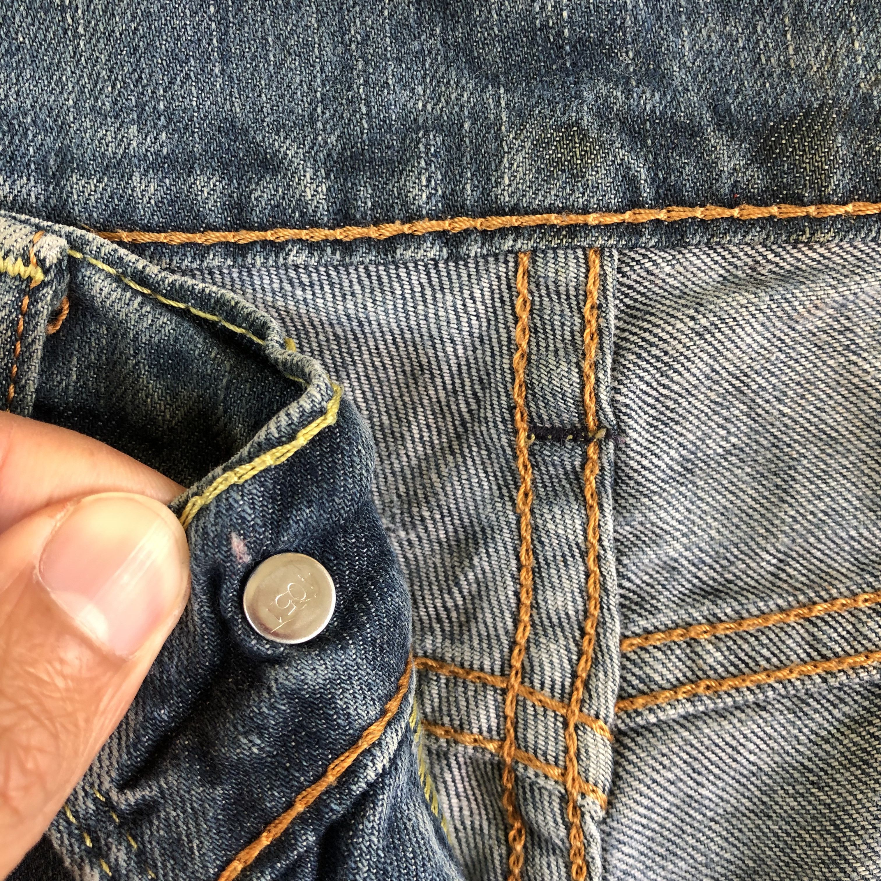 Levi's Vintage Levis 511 Distressed Jeans Levi's 511 Skinny Denim Size US 32 / EU 48 - 9 Thumbnail