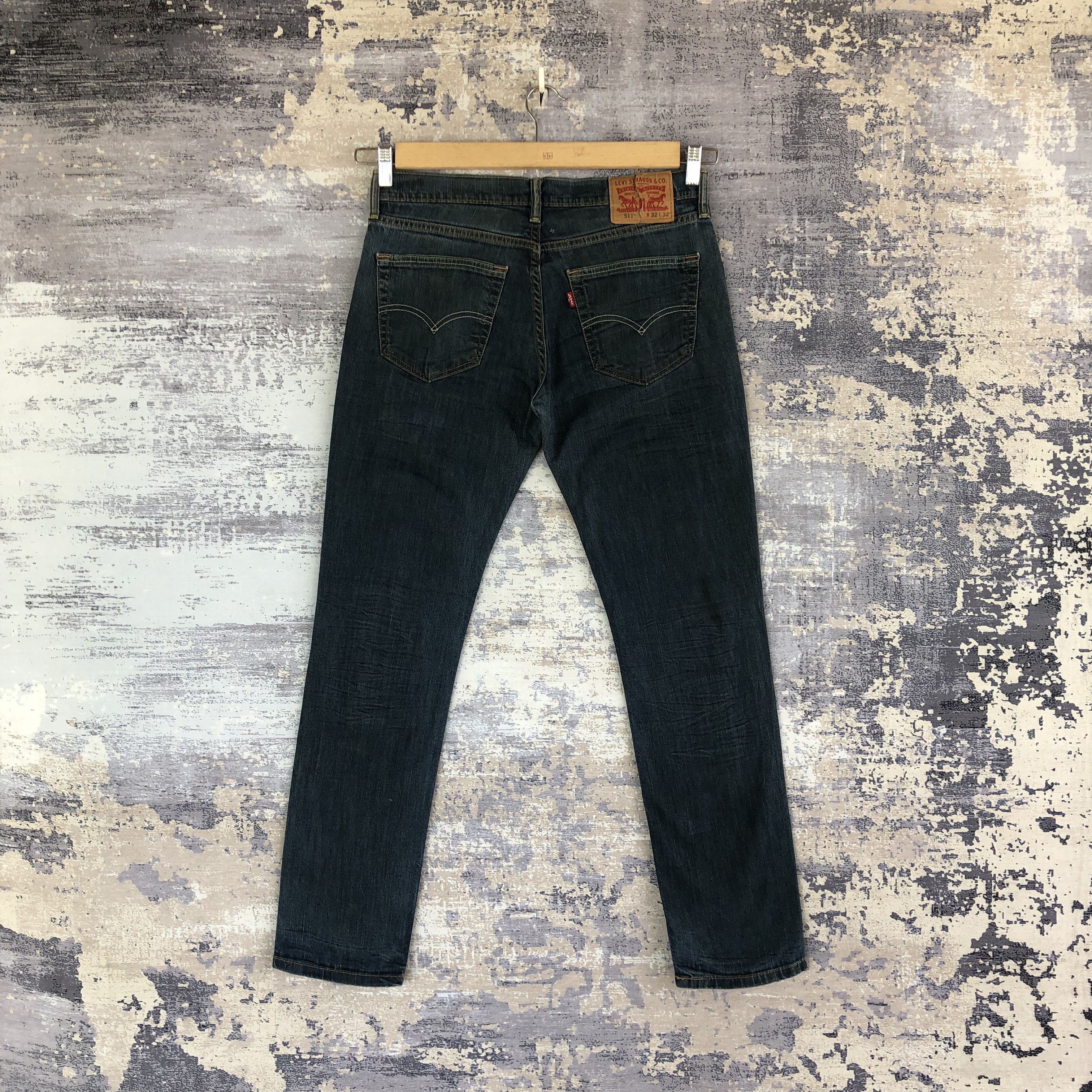 Levi's Vintage Levis 511 Distressed Jeans Levi's 511 Skinny Denim Size US 32 / EU 48 - 2 Thumbnail