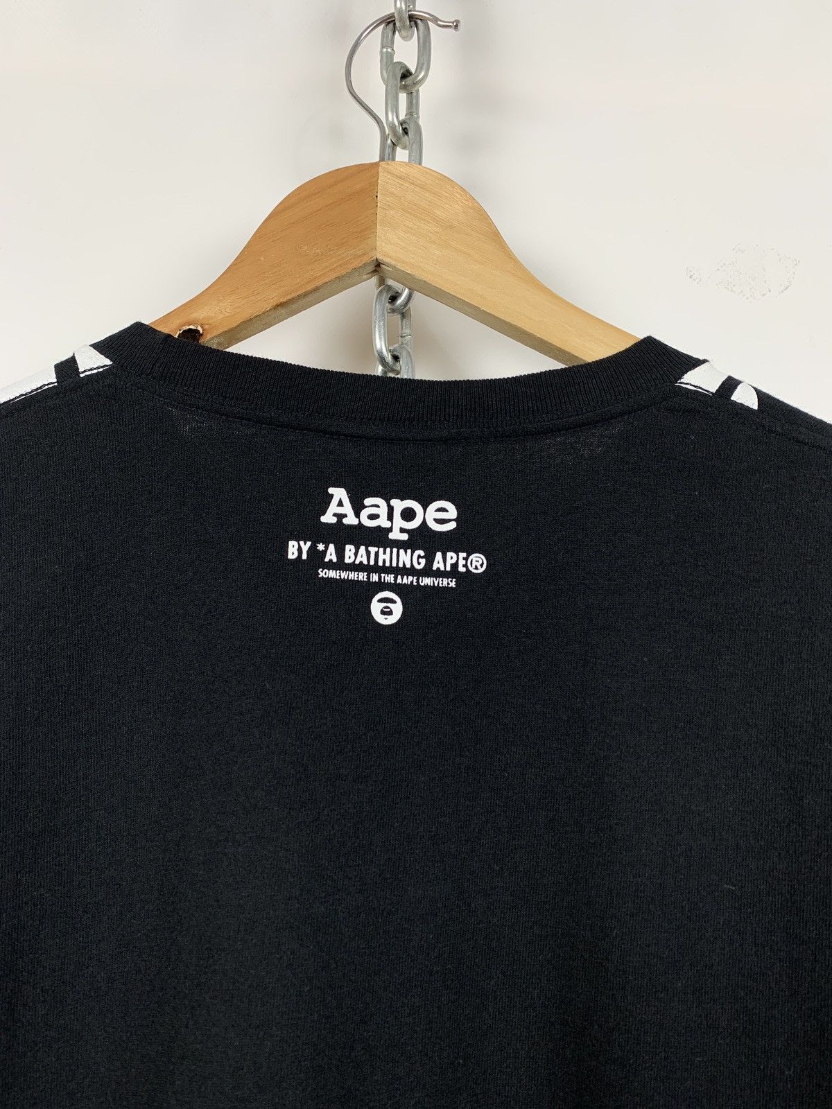 Aape Aape By A Bathing Ape Black Universe T-Shirt Size US L / EU 52-54 / 3 - 13 Thumbnail