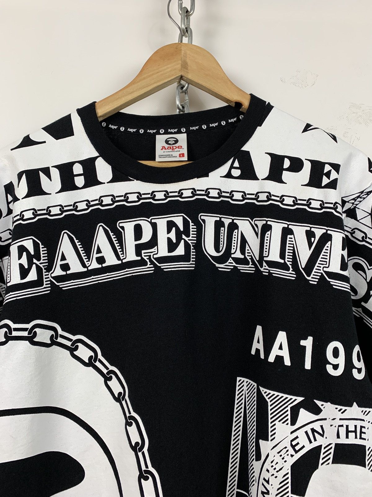 Aape Aape By A Bathing Ape Black Universe T-Shirt Size US L / EU 52-54 / 3 - 5 Thumbnail