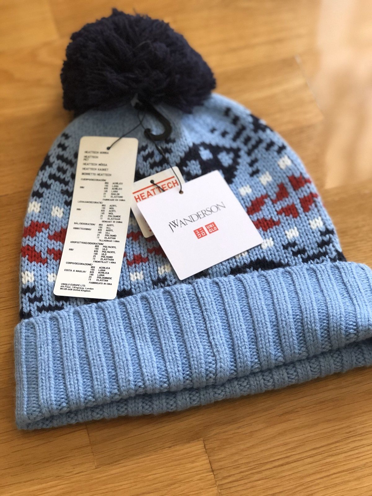 JW Anderson × Uniqlo JW Anderson X Uniqlo Fair Isle Heattech Pompon Beanie Size ONE SIZE - 1 Thumbnail