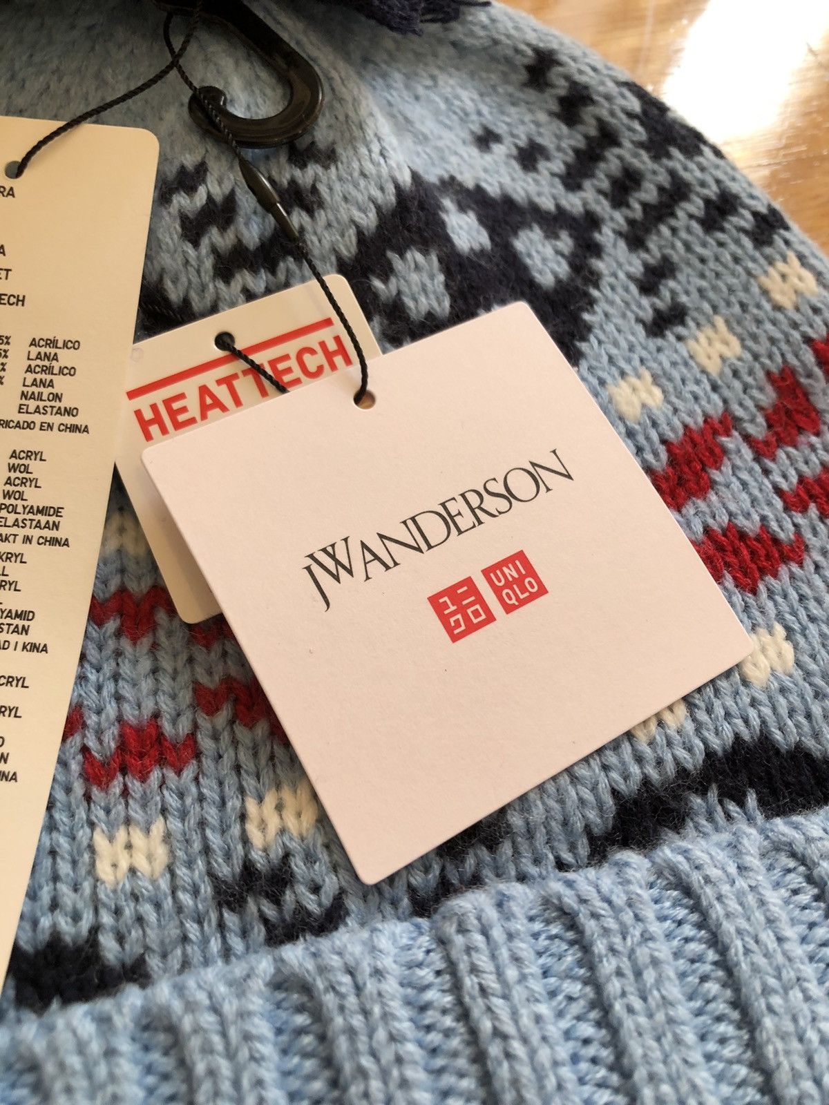 JW Anderson × Uniqlo JW Anderson X Uniqlo Fair Isle Heattech Pompon Beanie Size ONE SIZE - 2 Thumbnail