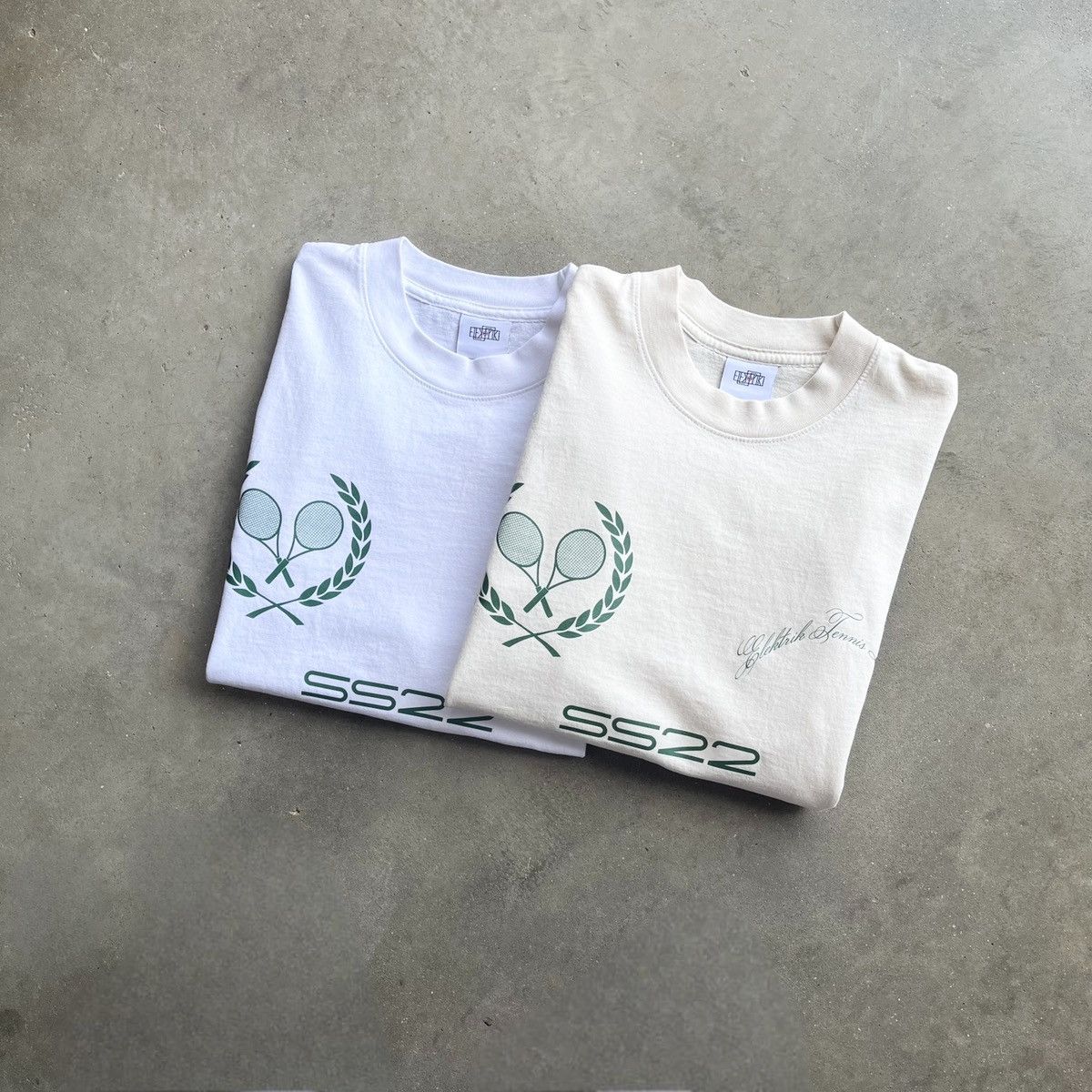 Designer × Vintage Elektrik ‘Tennis League’ Off White Vintage Graphic Tee Size US XL / EU 56 / 4 - 2 Thumbnail