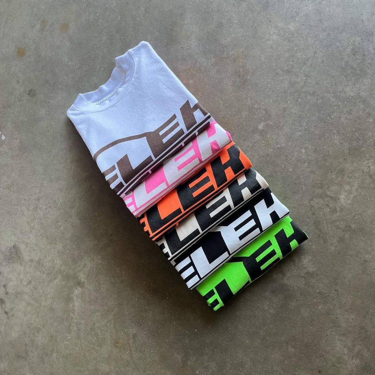 Other × Vintage Elektrik ‘Saturn’ Off-White Vintage Graphic Designer Tee Size US M / EU 48-50 / 2 - 2 Thumbnail