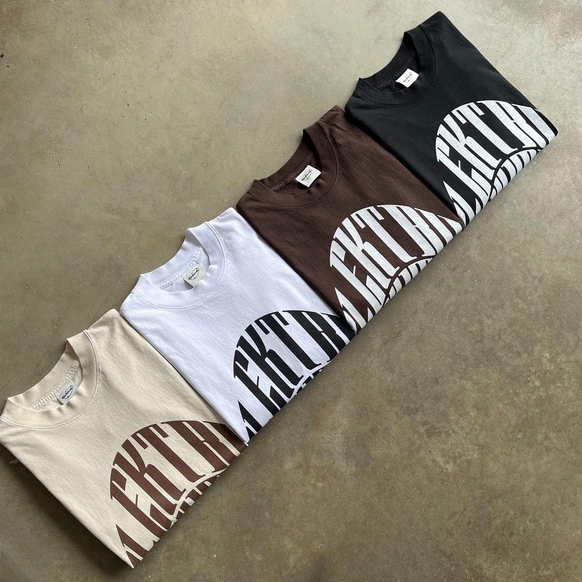 Designer × Vintage Elektrik ‘Arc’ Logo Off White Graphic Vintage Skate Tee Size US S / EU 44-46 / 1 - 4 Thumbnail