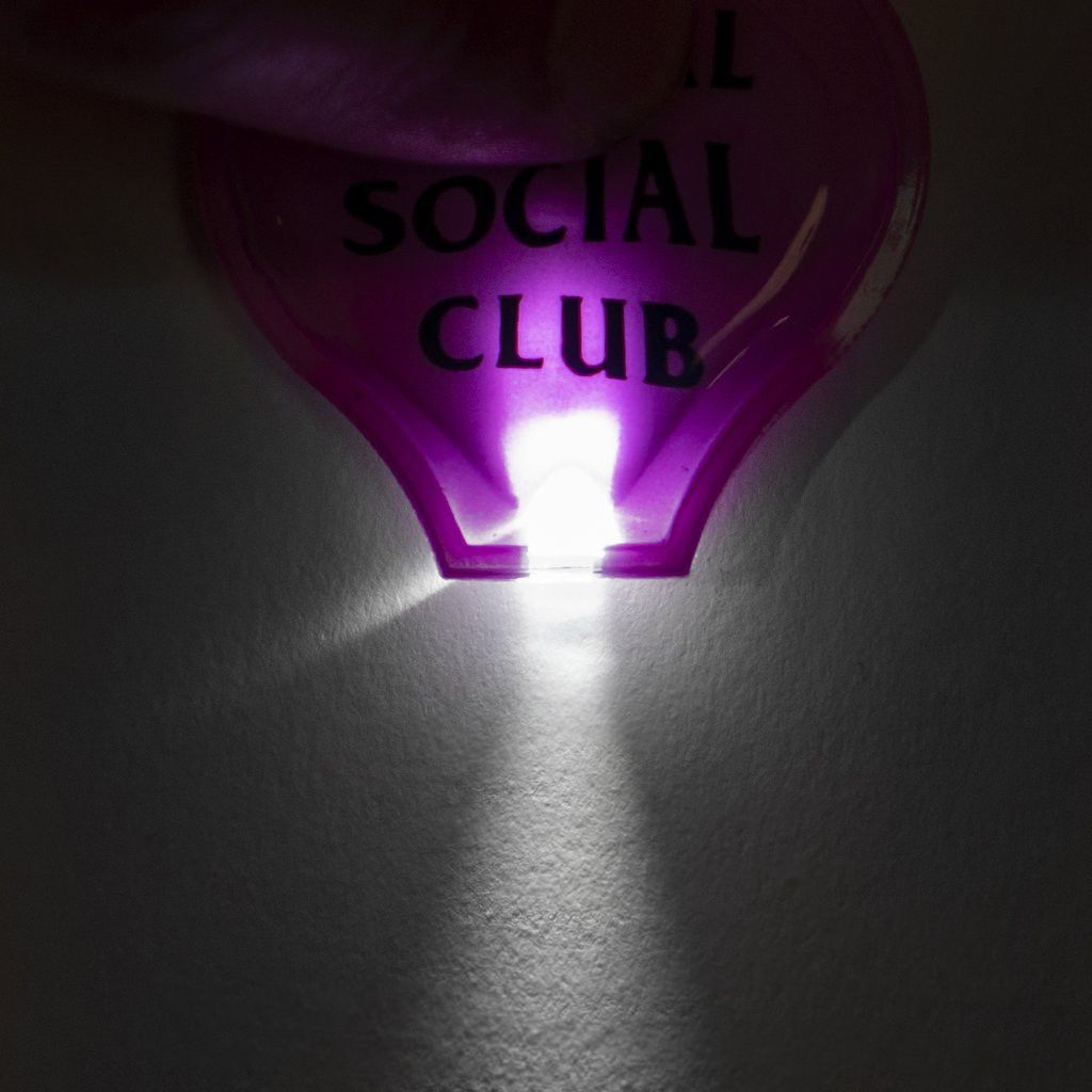 Anti Social Social Club DS SS20 ASSC Black Logo Pink True Colors Keychain LED Light Size ONE SIZE - 4 Thumbnail