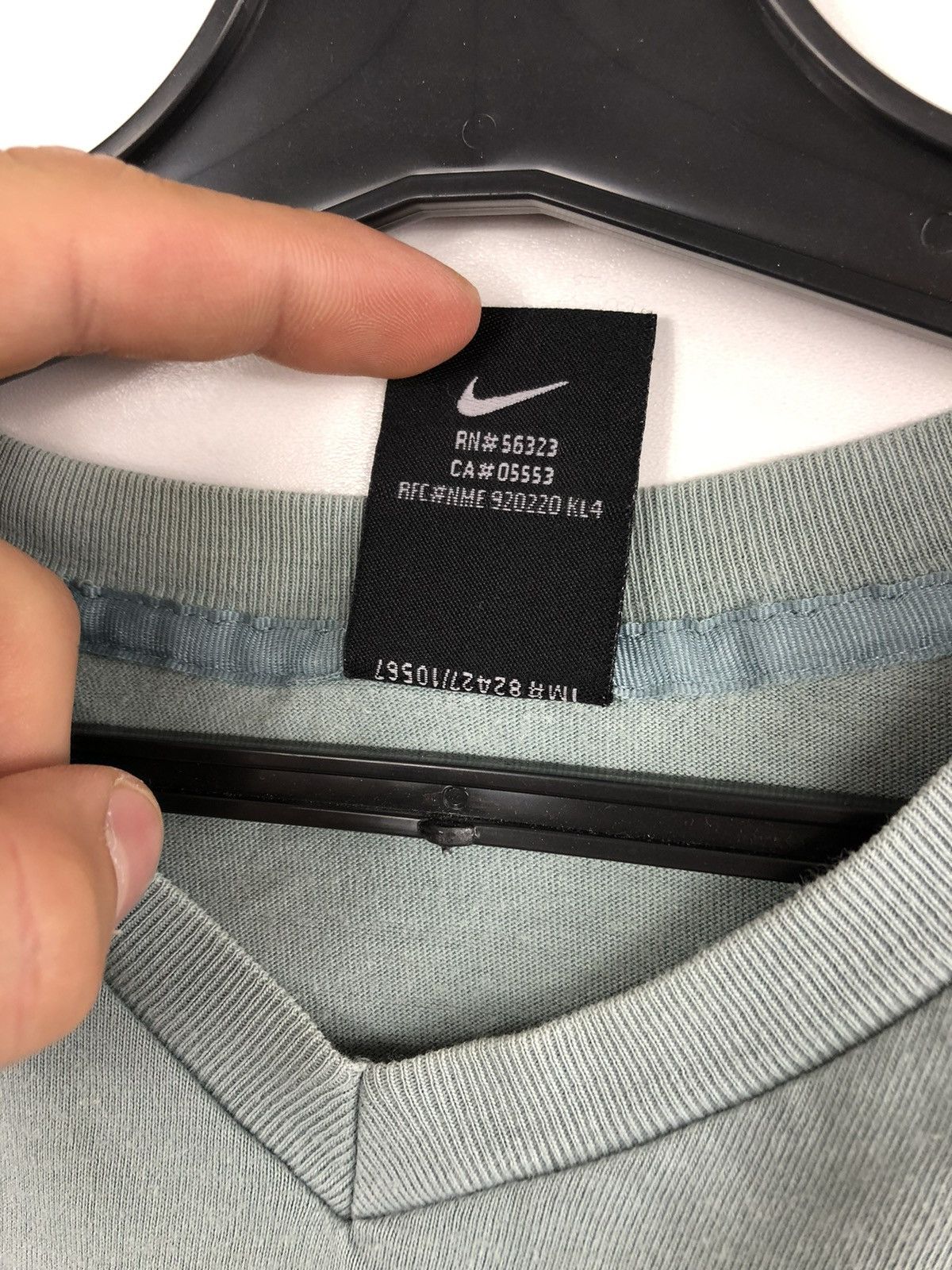 Nike × Vintage Vintage 2000’s Nike Small Swoosh Embroidered Logo Size L Size US L / EU 52-54 / 3 - 7 Thumbnail