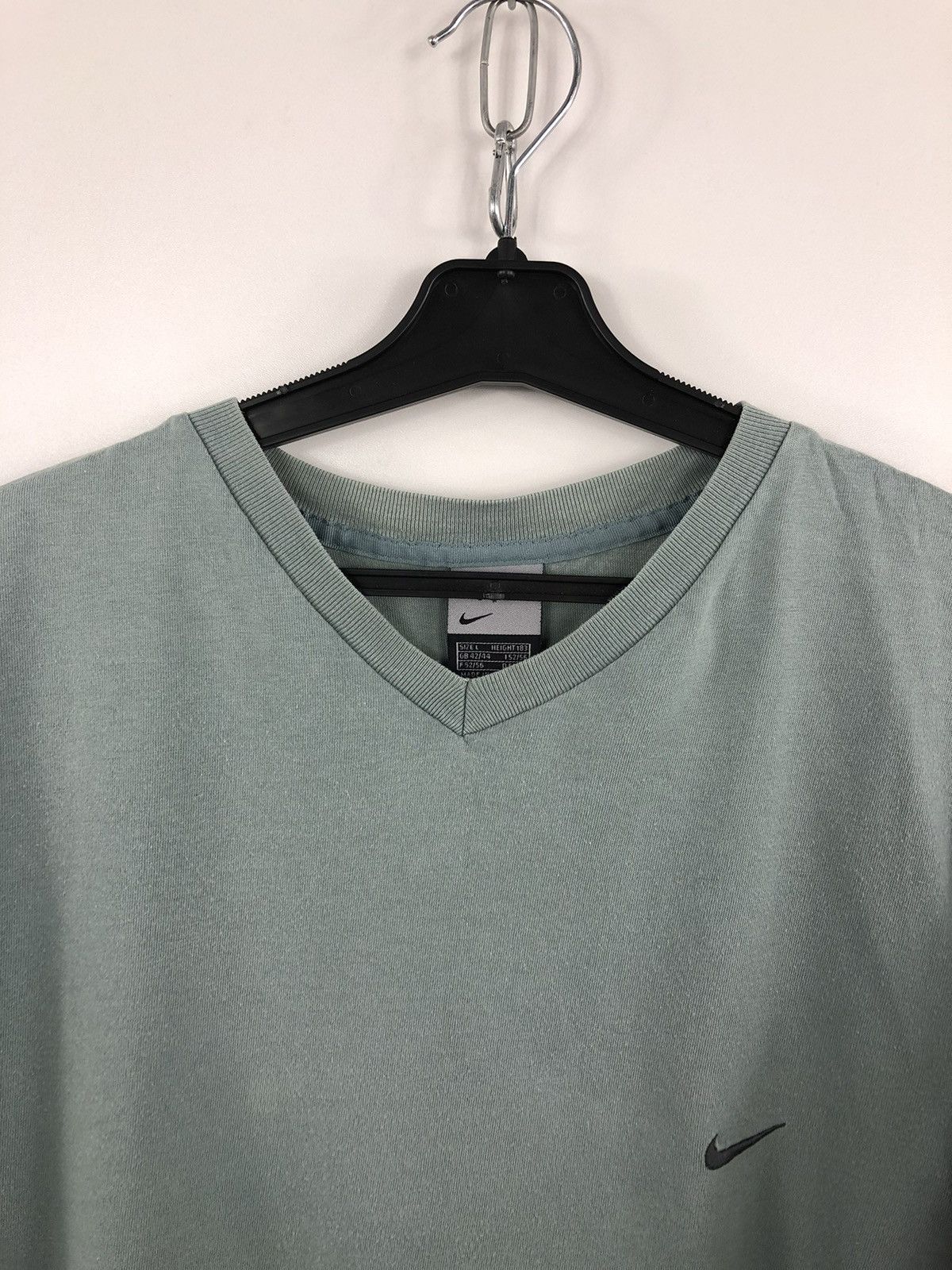 Nike × Vintage Vintage 2000’s Nike Small Swoosh Embroidered Logo Size L Size US L / EU 52-54 / 3 - 5 Thumbnail