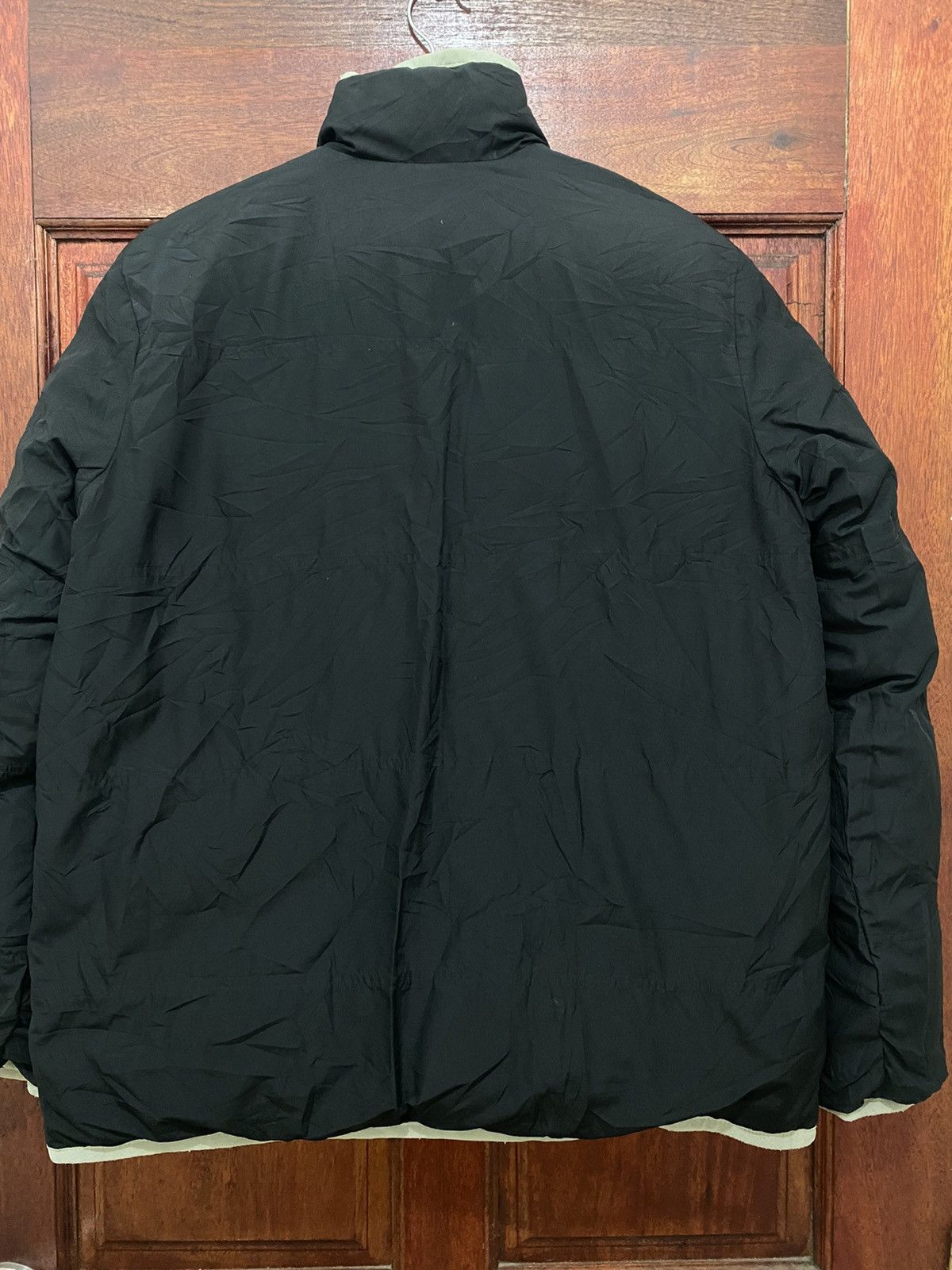 Nike Nike Puffer Jacket Reversible Two Tone Colour Size US M / EU 48-50 / 2 - 6 Thumbnail