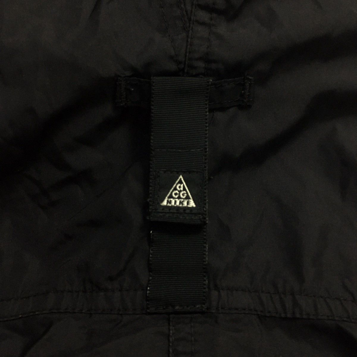 Nike ACG × Vintage Vintage Nike Acg Windbreaker Packable Bag Size US XL / EU 56 / 4 - 9 Thumbnail