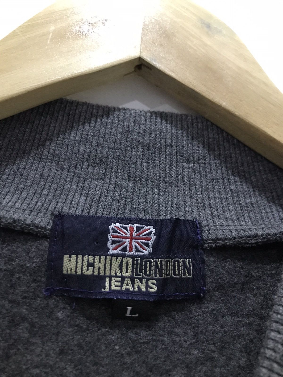 Michiko Koshino London Vtg Michiko London Jeans crewneck Sweatshirt Size US M / EU 48-50 / 2 - 9 Thumbnail