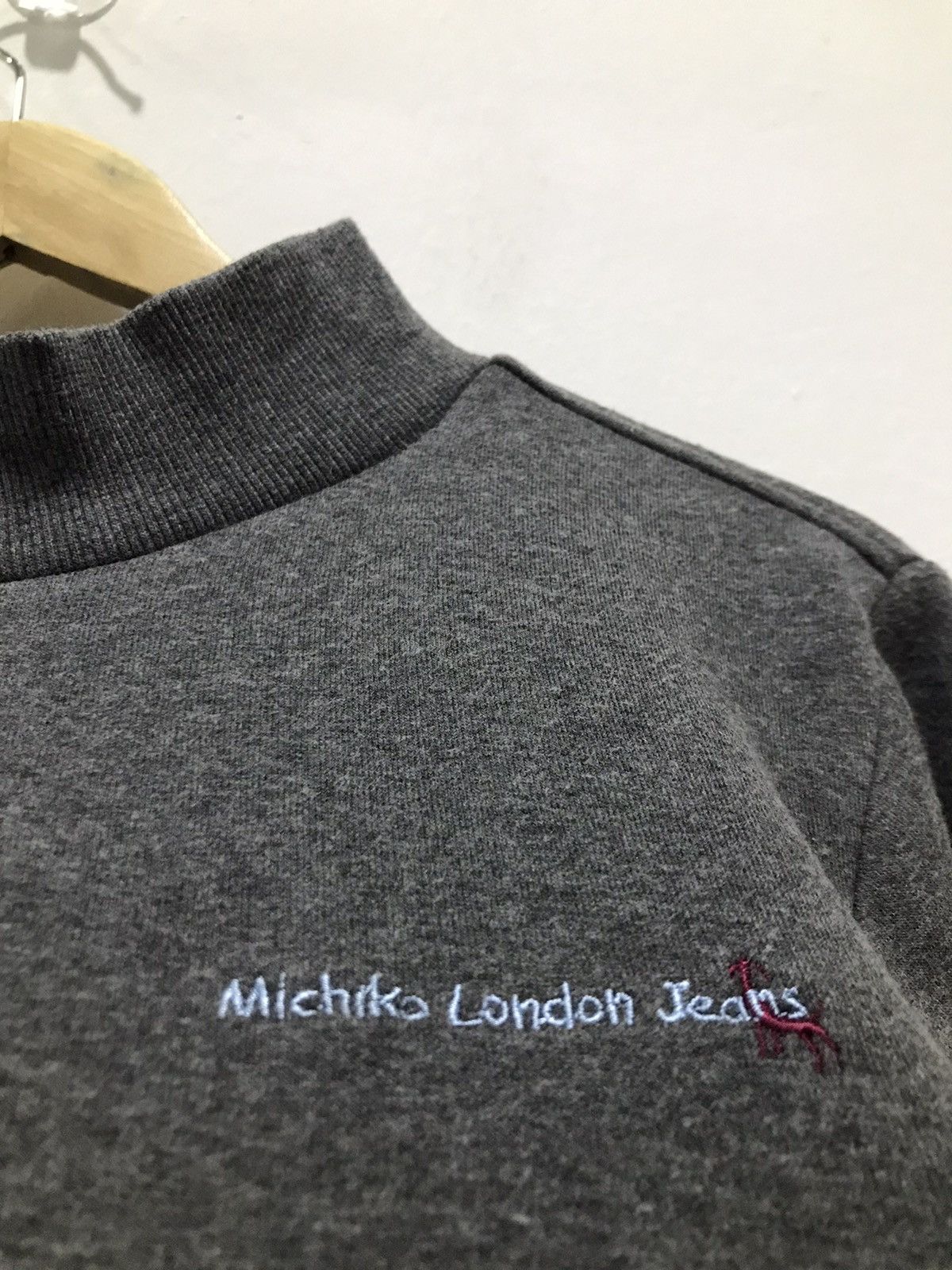 Michiko Koshino London Vtg Michiko London Jeans crewneck Sweatshirt Size US M / EU 48-50 / 2 - 7 Thumbnail