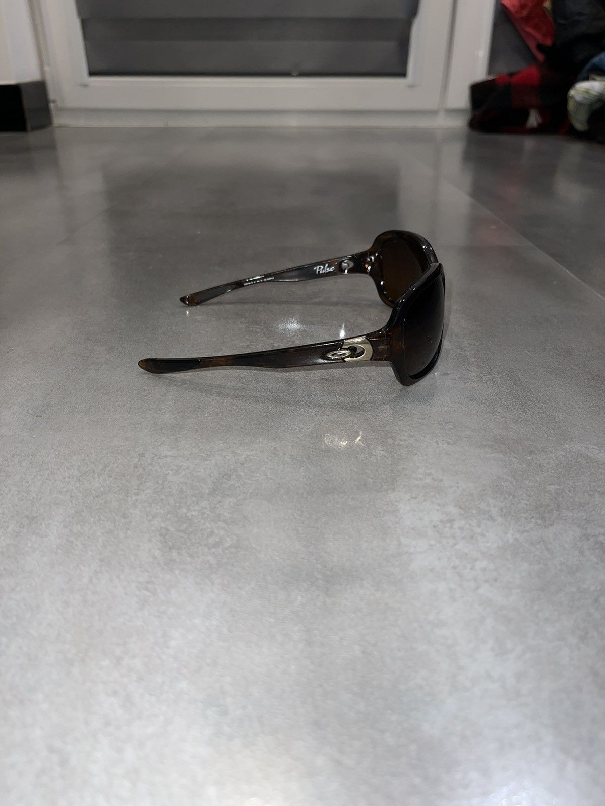 Oakley Oakley OO9198-16 "Pulse" Brown Camo Sunglasses Size ONE SIZE - 7 Thumbnail