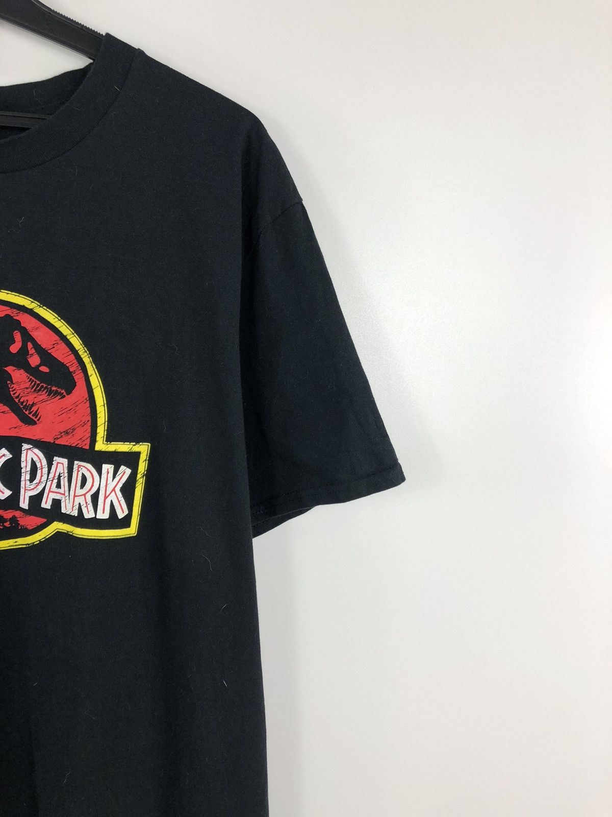 Gildan × Vintage Vintage Jurassic Park T-Shirt Big Logo Black Size L Size US L / EU 52-54 / 3 - 5 Thumbnail