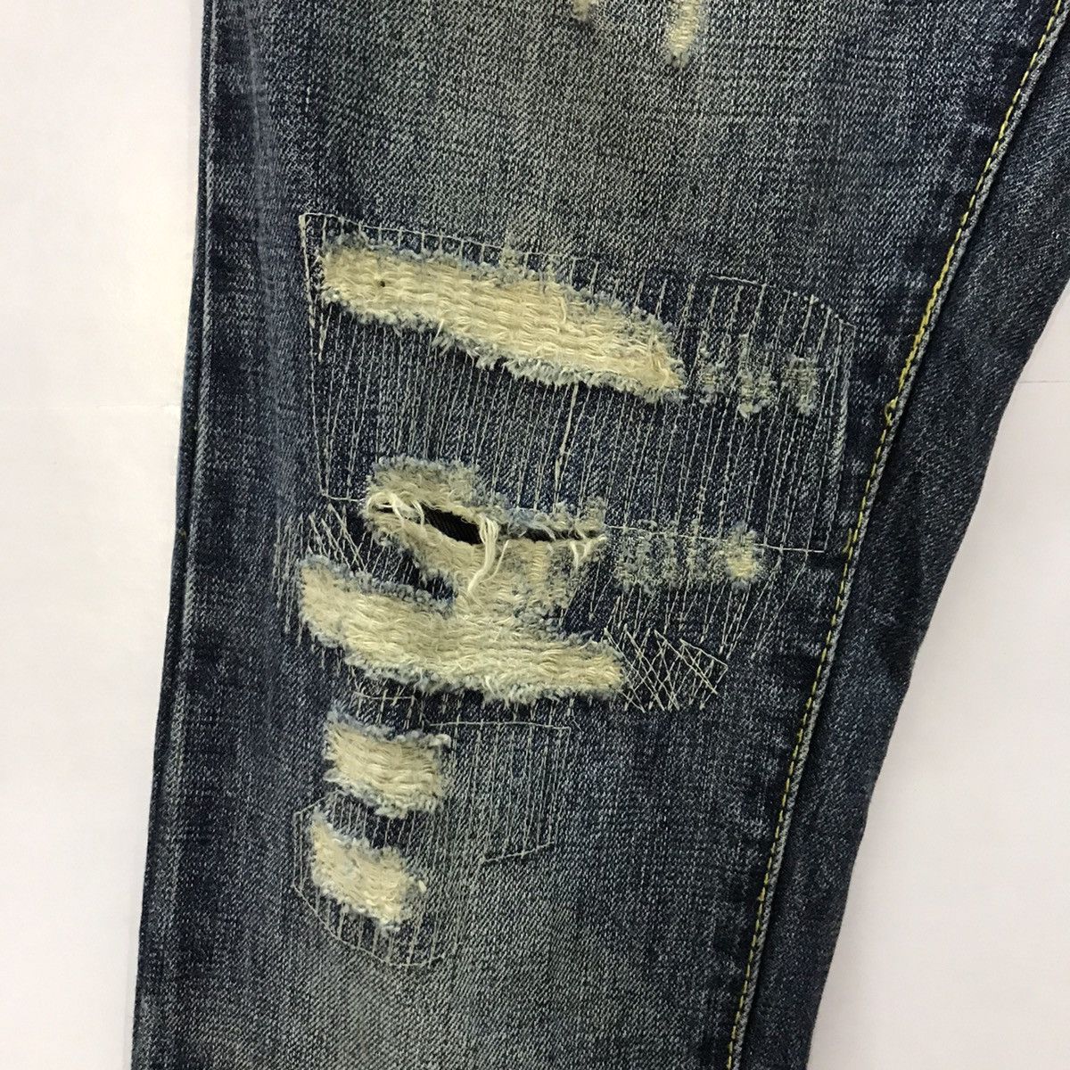 Dolce & Gabbana DOLCE & GABBANA Distresses design denim pant Size US 28 / EU 44 - 3 Thumbnail