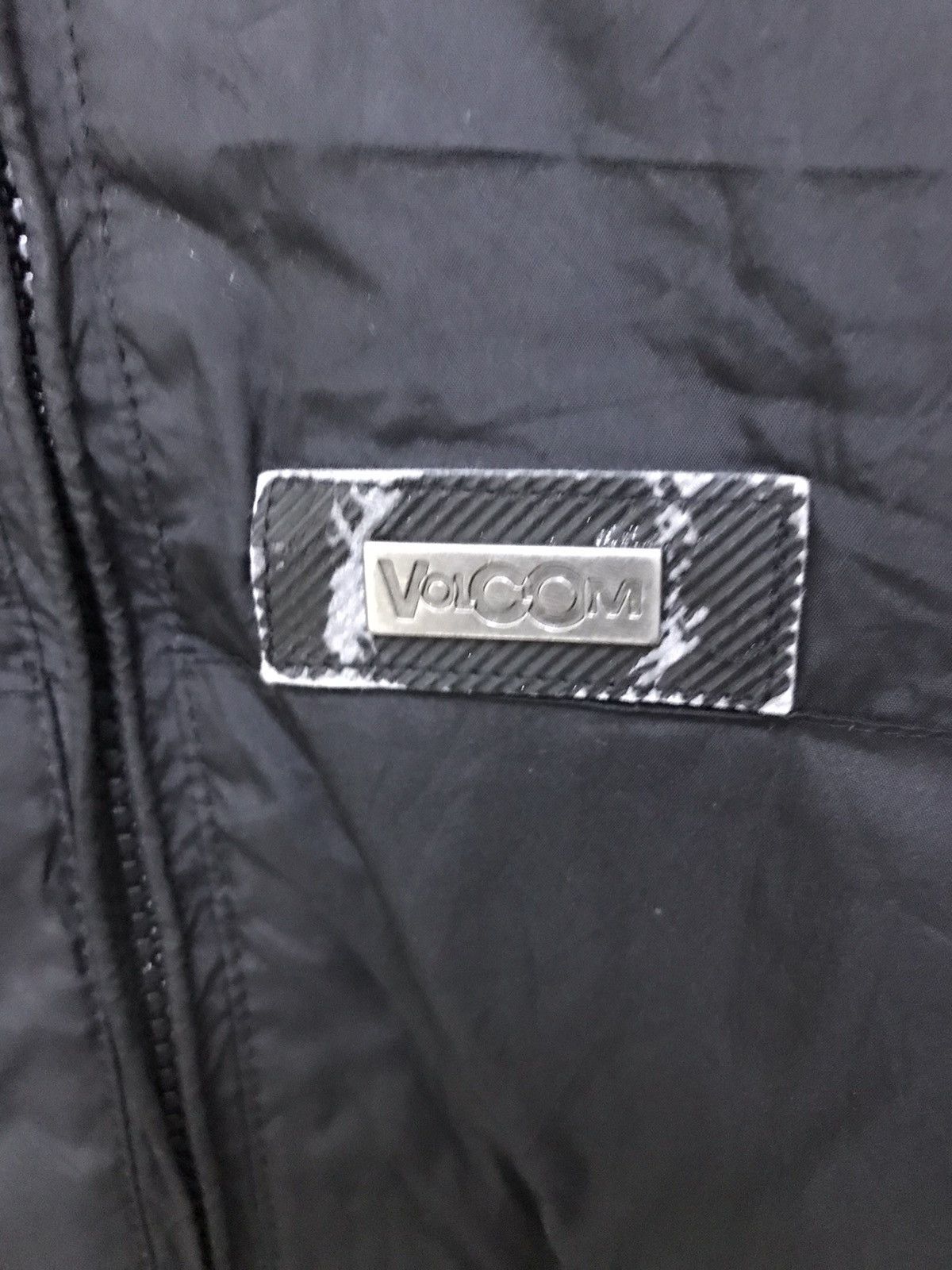 Vintage Vintage Volcom Hoodie Windbreaker Jacket Small Logo Size US M / EU 48-50 / 2 - 7 Thumbnail