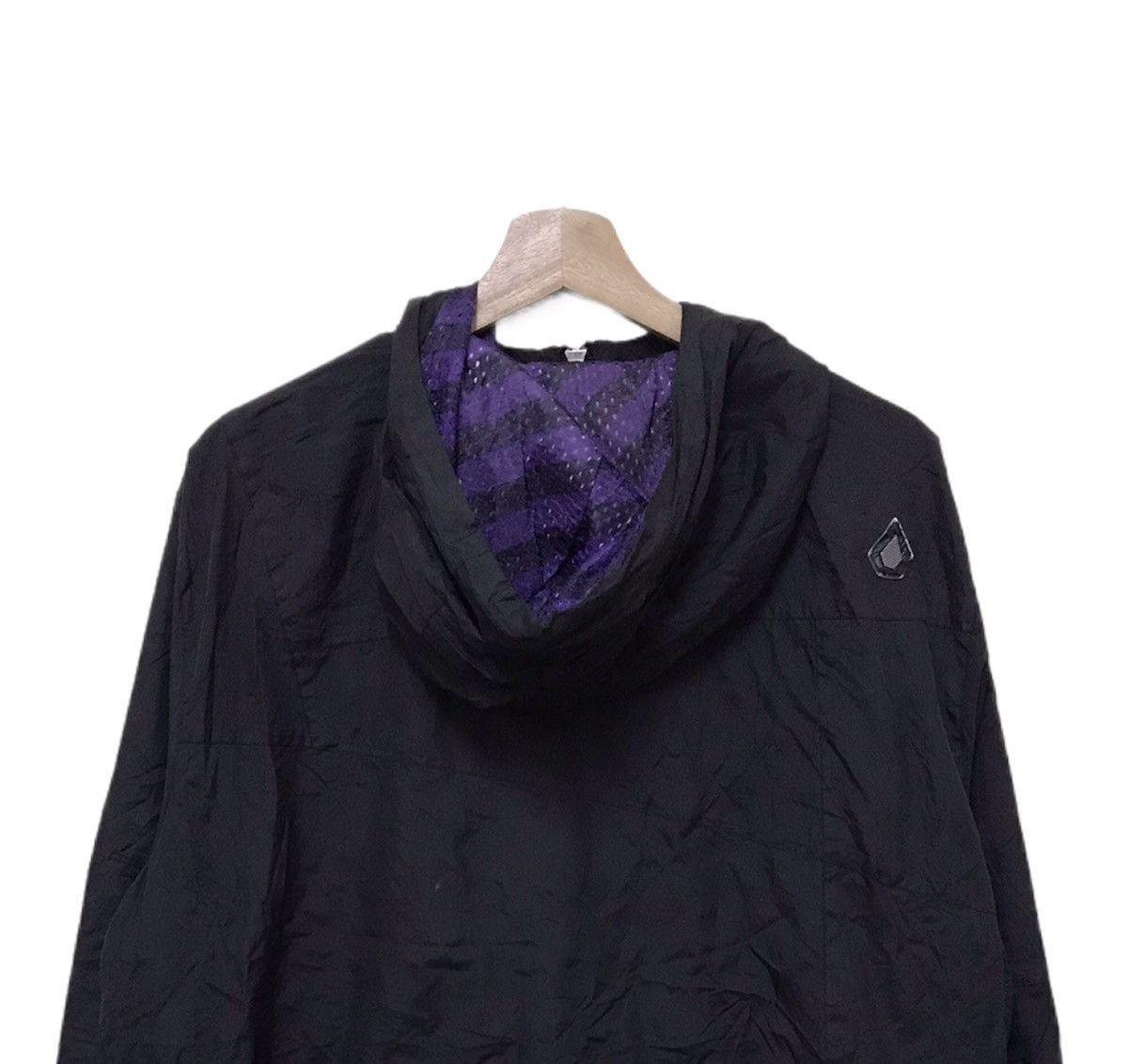 Vintage Vintage Volcom Hoodie Windbreaker Jacket Small Logo Size US M / EU 48-50 / 2 - 5 Thumbnail