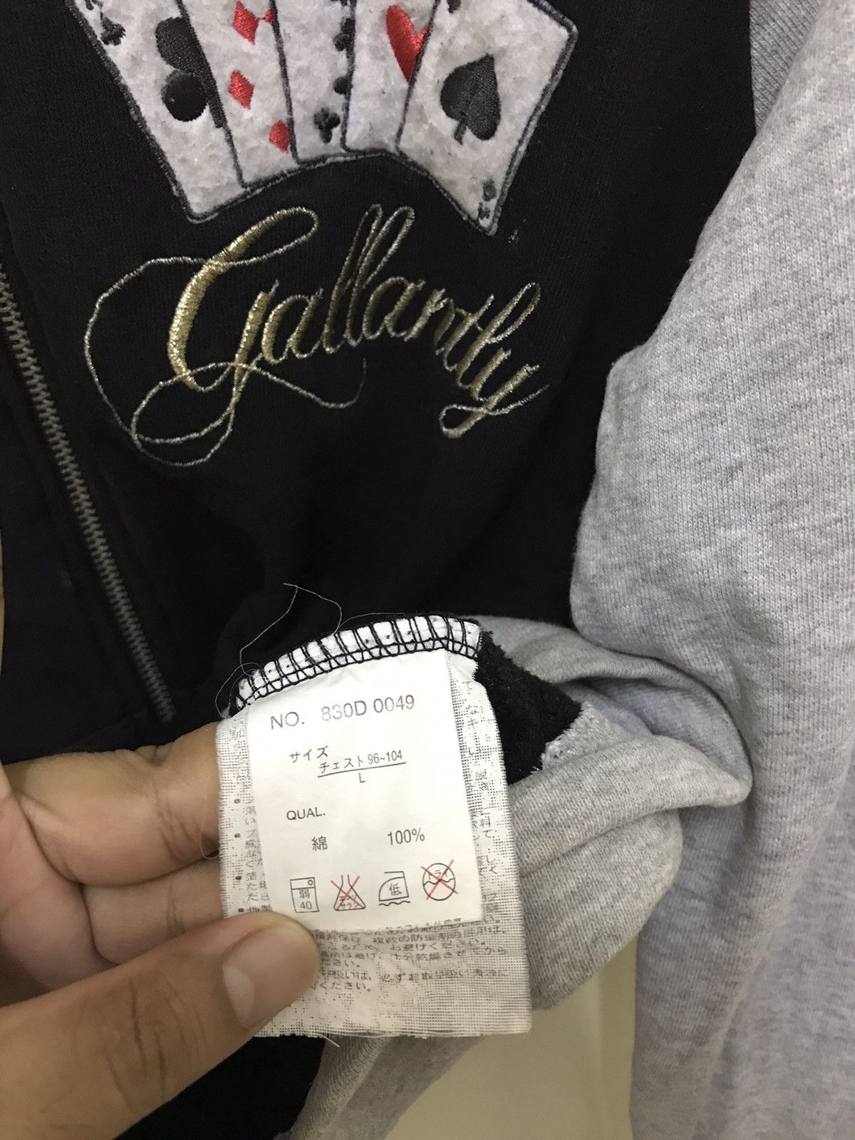 Japanese Brand × Vintage Vintage Sincere Realiable Chrome Heart Inspired Big Logo Size US L / EU 52-54 / 3 - 14 Thumbnail