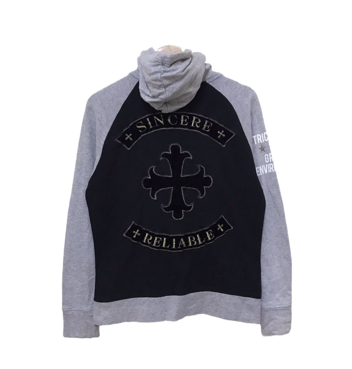 Japanese Brand × Vintage Vintage Sincere Realiable Chrome Heart Inspired Big Logo Size US L / EU 52-54 / 3 - 3 Thumbnail
