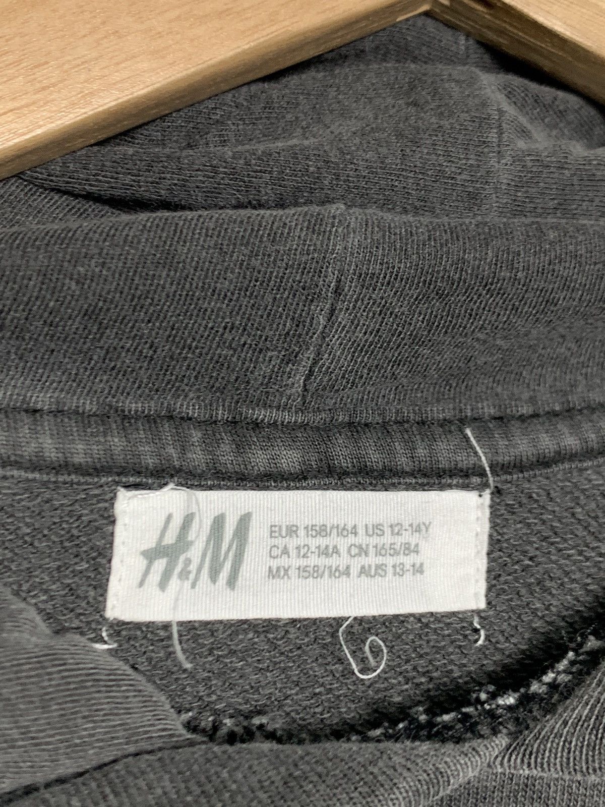 H&M Skulls n Bones Pullover Hoodies Size US S / EU 44-46 / 1 - 4 Thumbnail